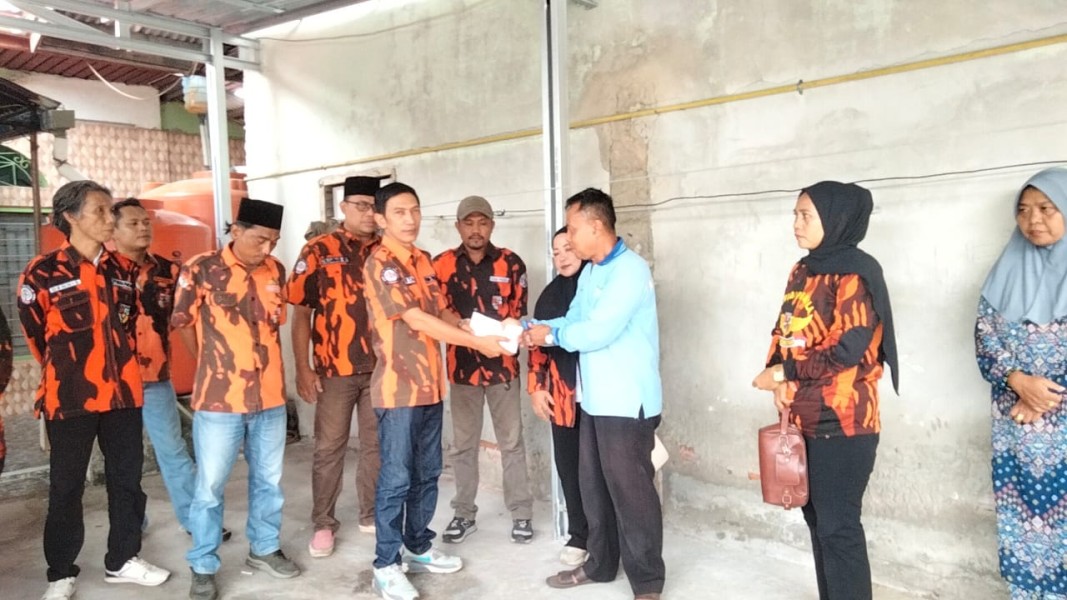 PAC Dumai Timur Melaksanakan Kegiatan Jumat Berkah