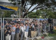 Sensasi balap listrik di JIEC, ribuan penonton saksikan Formula E Jakarta 2025