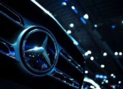 Mercedes tarik kembali mobil dengan peluang masalah pemasangan baut