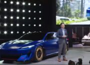 Subaru pamer dua konsep STI di JMS, satu listrik, satu bermesin bensin