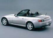 Honda masuki masa sulit akibat persaingan dagang dan semi konduktor